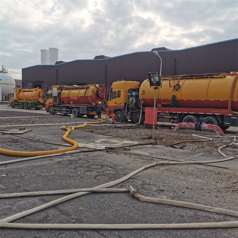 湄潭污水池清理